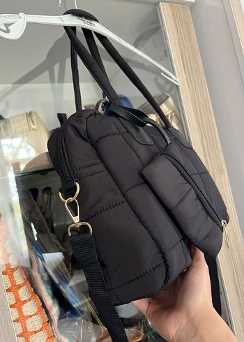 Siyah Fermuarlı Kadın El Çantası - Görsel 4