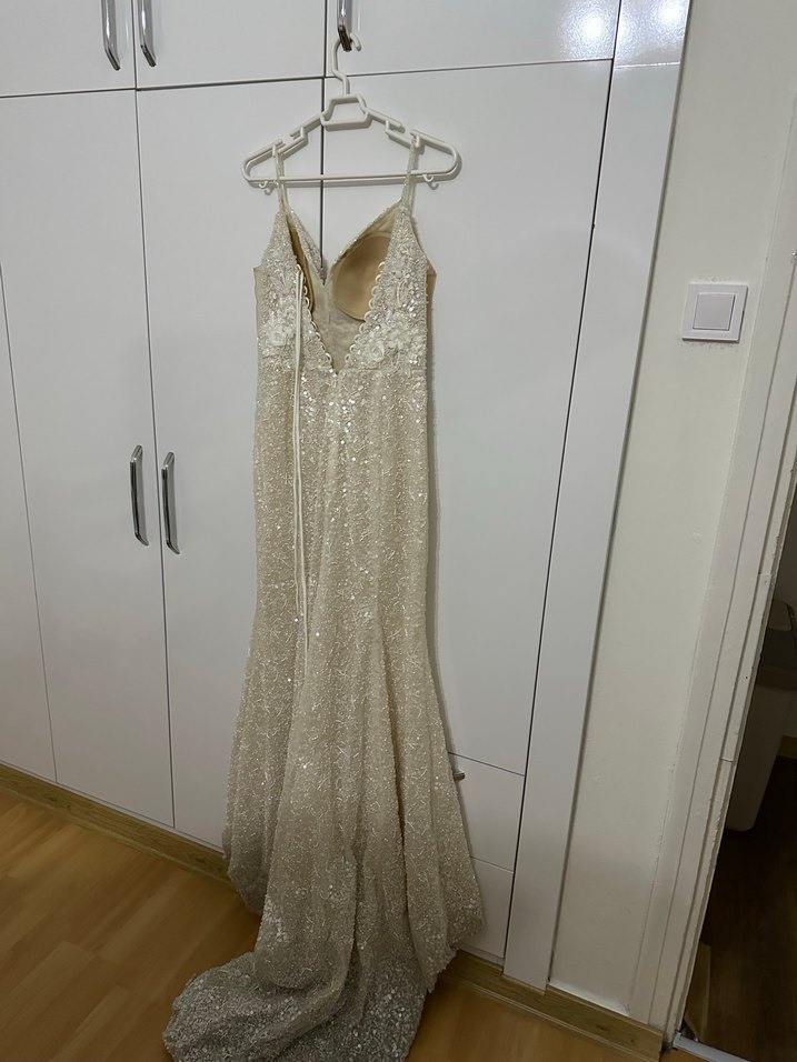 Beyaz Drapeli Uzun Abiye Gelinlik - Görsel 2