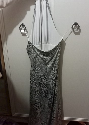 Elbise Sırt Dekolteli - Görsel 3