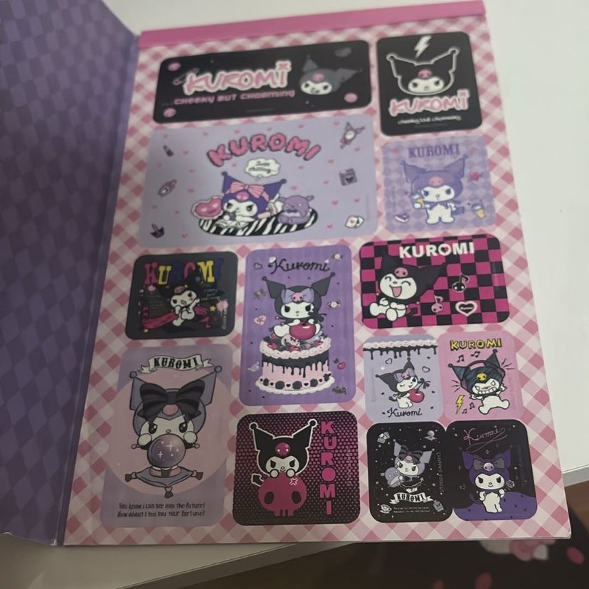 Hello Kitty Sticker Defteri - Görsel 2