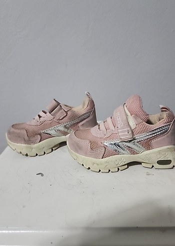 spor kız ayakkabı sağlam hic bi problemi yok - Görsel 3