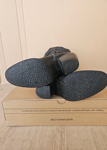 FreeMood Deri Tokalı Çizme - Görsel 5