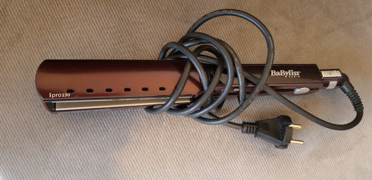 BaByliss Bordo Saç Düzleştirici - Görsel 3