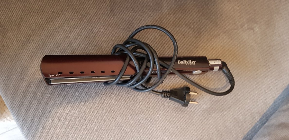 BaByliss Bordo Saç Düzleştirici - Görsel 2