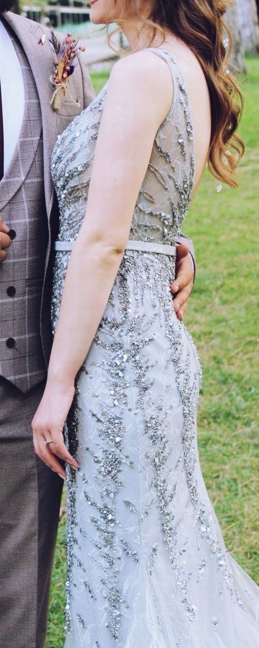 Gri Drapeli Uzun V Yaka Abiye Elbise - Görsel 4