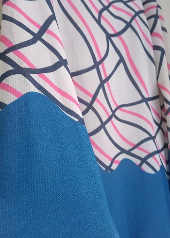 Mavi Desenli Uzun Kollu Kadın Bluz - Görsel 2