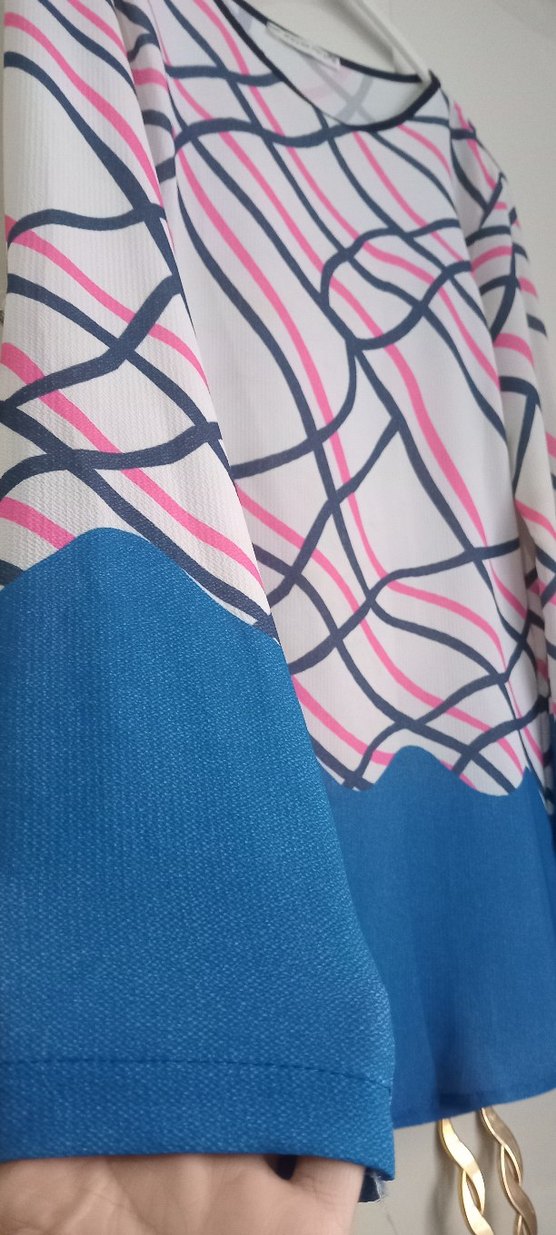 Mavi Desenli Uzun Kollu Kadın Bluz - Görsel 2