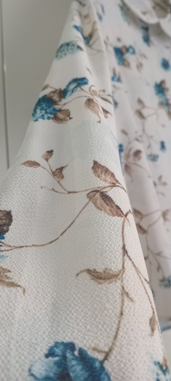 Mavi Çiçek Desenli Uzun Kollu Kadın Gömlek - Görsel 3