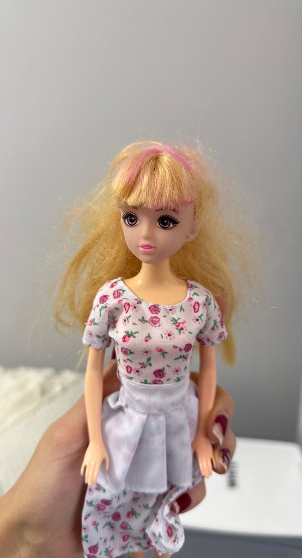 Çiçek Desenli Pastel Bebek - Görsel 2