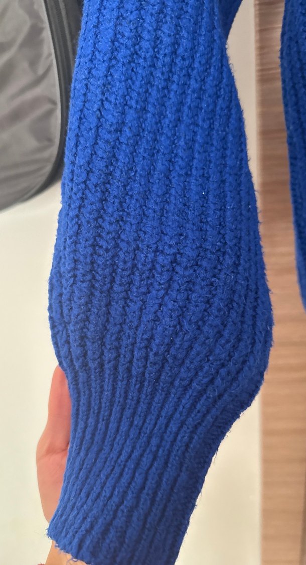 Mavi kazak - Görsel 2