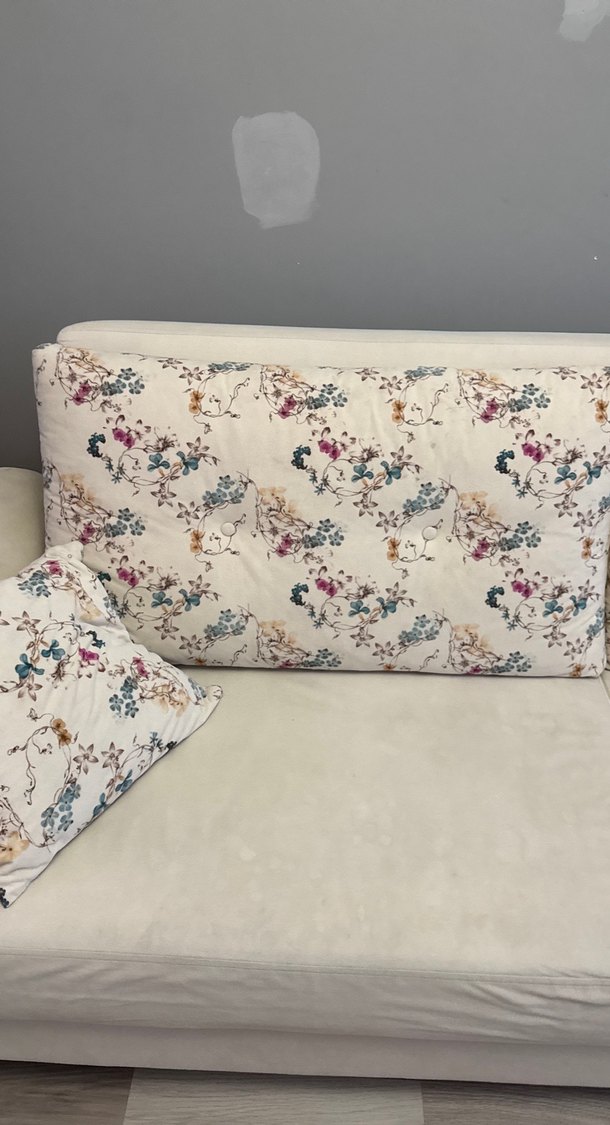 Çiçek Desenli Modern Klasik Beyaz Koltuk - Görsel 5