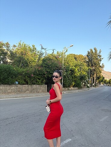 xs Beden Kırmızı elbise