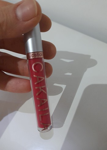 Bej Renkli Cakalla Dudak Parlatıcısı - Görsel 2