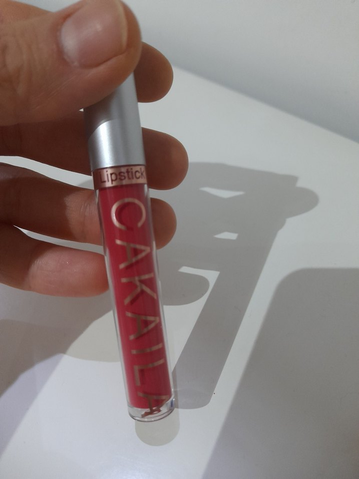 Bej Renkli Cakalla Dudak Parlatıcısı - Görsel 2