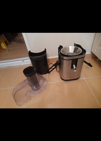 Arçelik Meyve Sıkacağı K1579 - Görsel 3