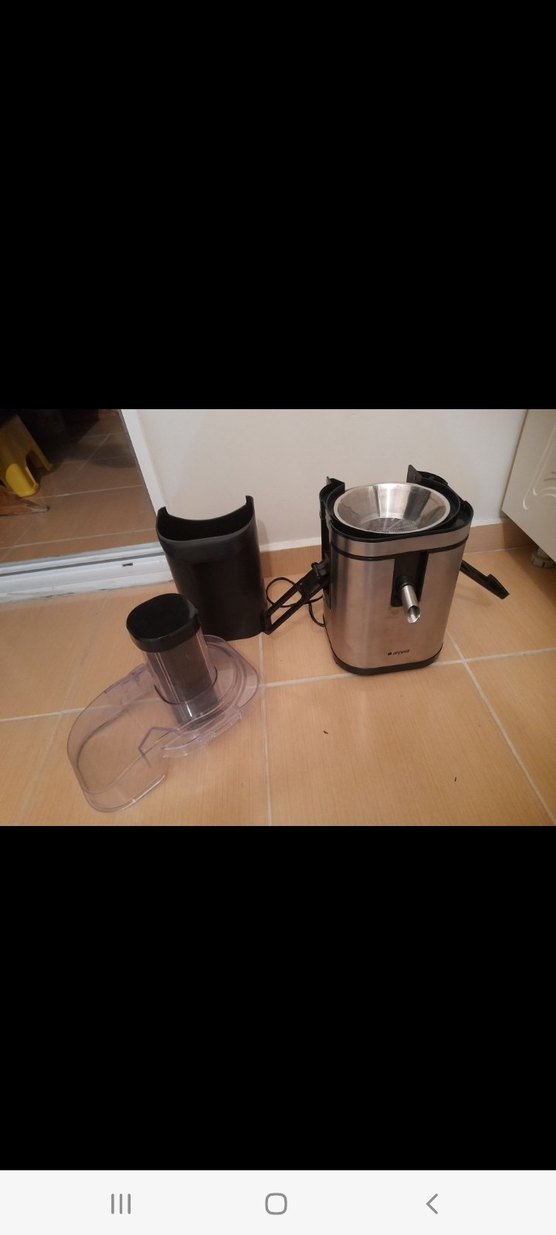 Arçelik Meyve Sıkacağı K1579 - Görsel 3