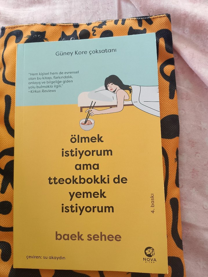 Ölmek İstiyorum Ama Tteokbokki de Yemek İstiyorum Kitabı - Görsel 2