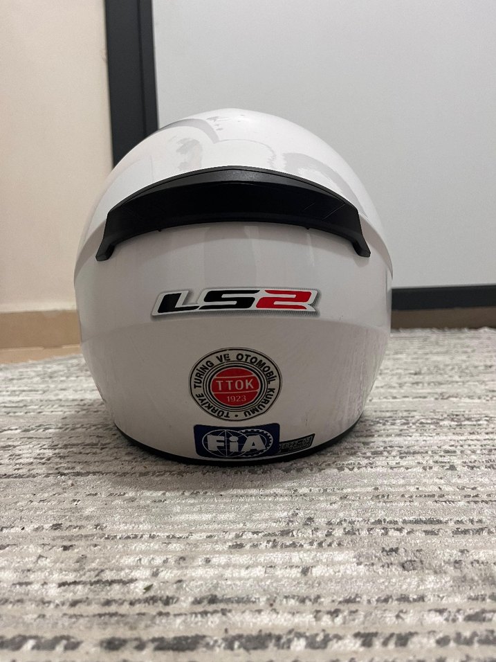 LS2 marka Beyaz kusursuz kask - Görsel 3
