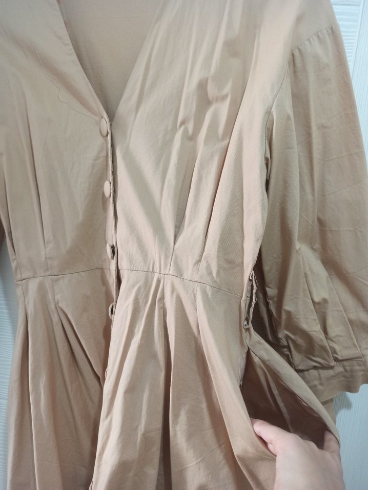 Bej Düğmeli Elbise - Görsel 5