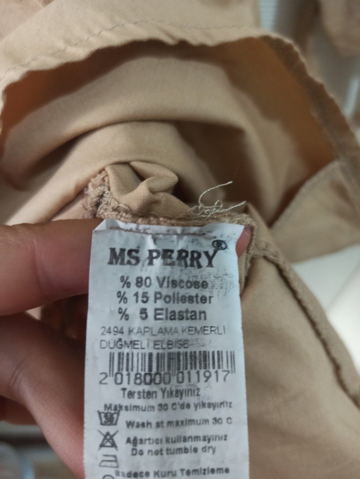 Bej Düğmeli Elbise - Görsel 3