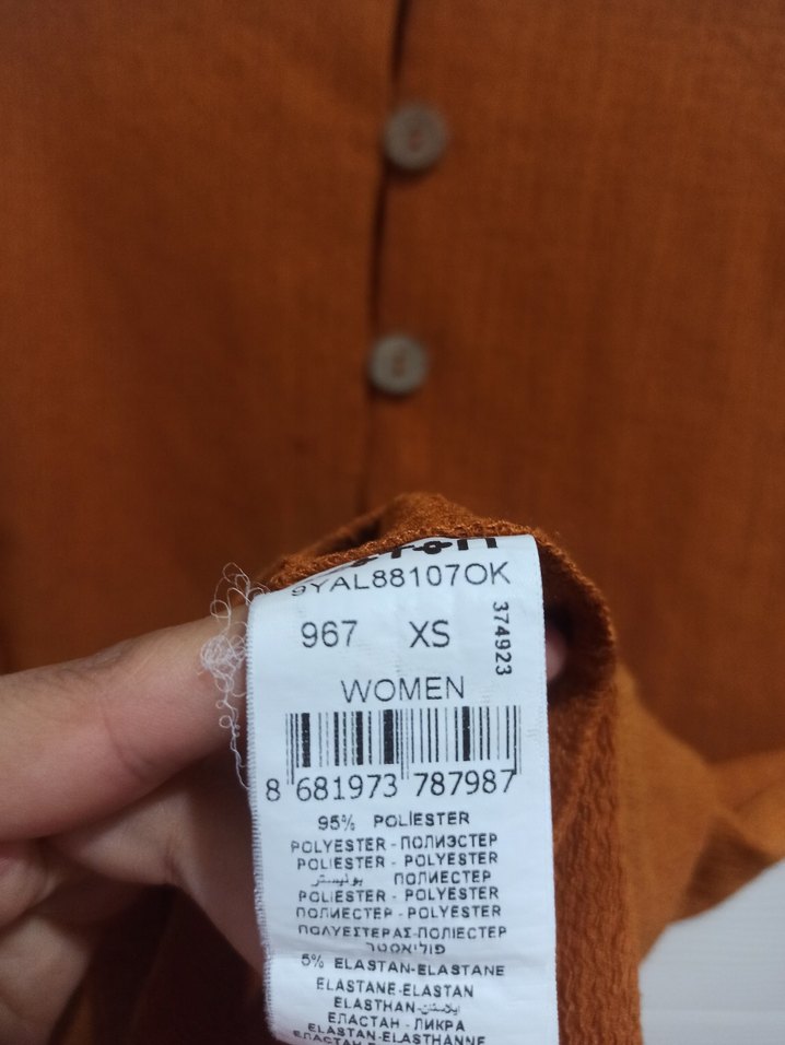 Düğmeli V Yaka Kısa Kollu Elbise - Görsel 4