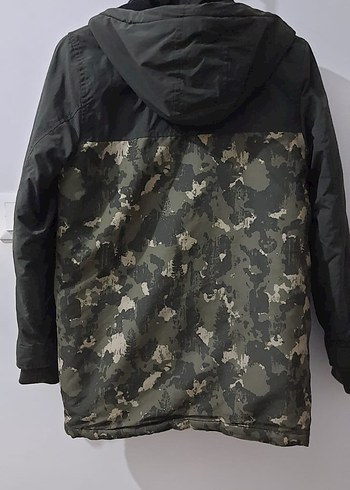 Erkek Çocuk Kamuflaj desenli mont - Görsel 2