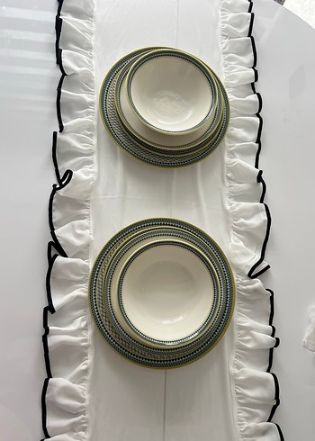 Yeşil ve beyaz yemek takımı 12 kişilik - Görsel 3