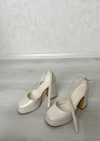 Beyaz Platform Topuklu Kadın Abiye Ayakkabı - Görsel 3