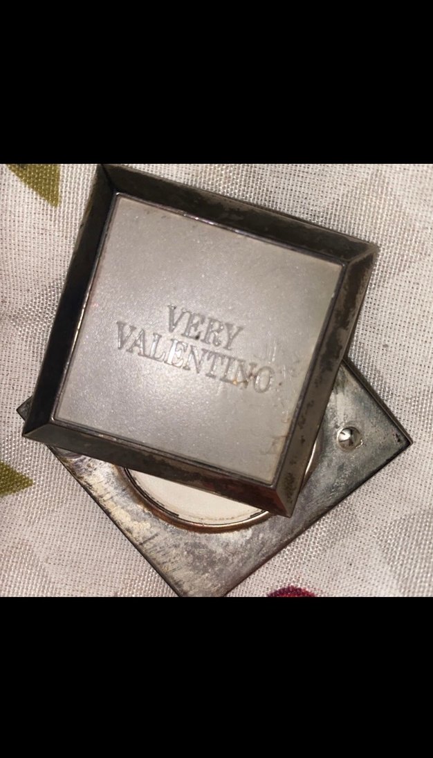 vintage valentino pudra 90lar - Görsel 2