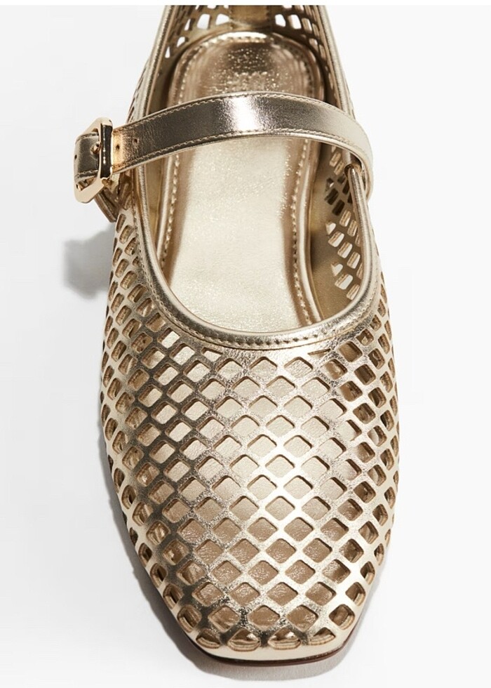 H&M delikli babet - Görsel 3