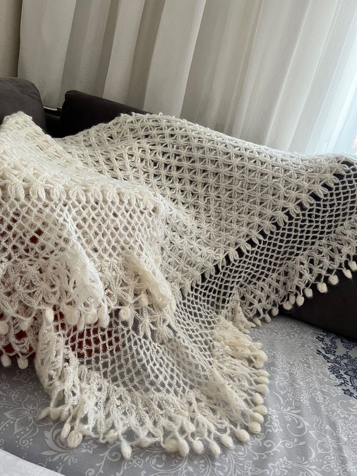 Beyaz Örgü Şal - Görsel 3