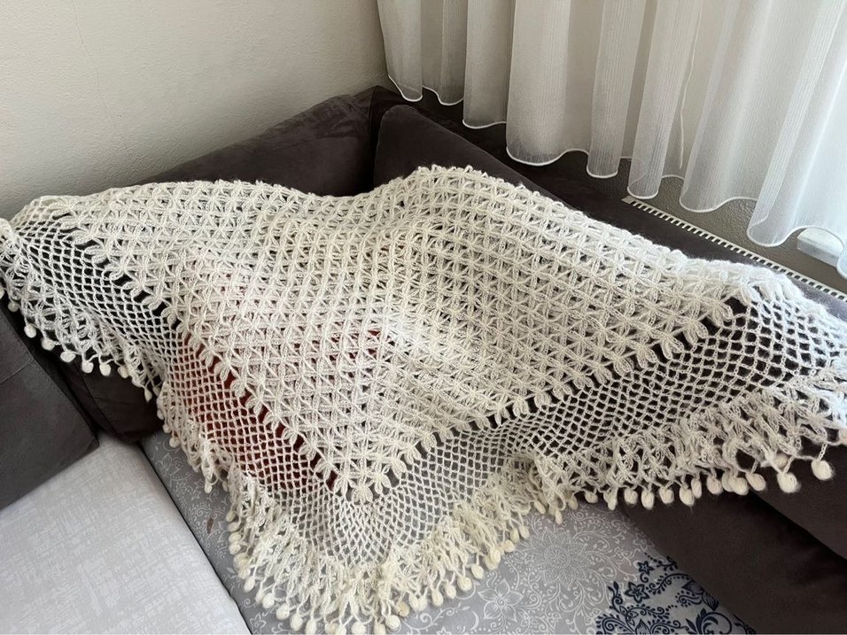 Beyaz Örgü Şal - Görsel 2