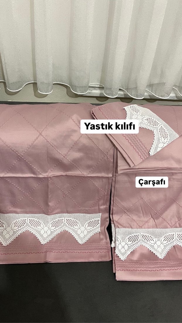 Nakışlı Pembe Pastel Yatak Örtüsü - Görsel 4