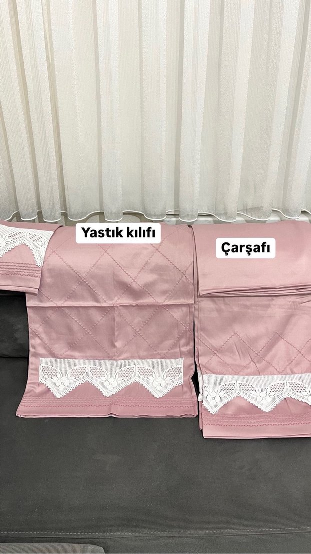Nakışlı Pembe Pastel Yatak Örtüsü - Görsel 3