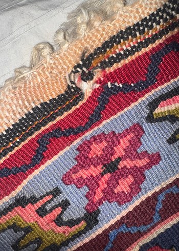 Çok Renkli Geleneksel Desenli Kilim - Görsel 4