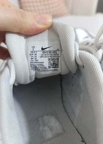 Nike initiator  Beyaz Bağcıklı Kadın Spor Ayakkabı - Görsel 5