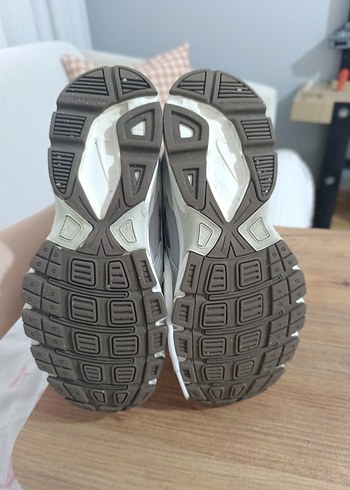 Nike initiator  Beyaz Bağcıklı Kadın Spor Ayakkabı - Görsel 6