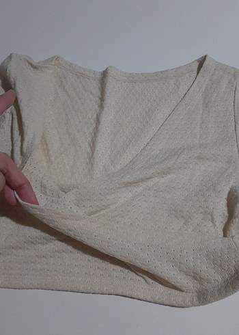 Bej V Yakalı Uzun Kollu Crop Top - Görsel 4