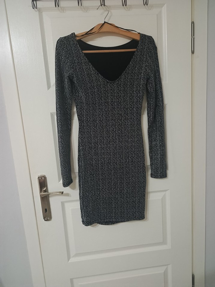 kadın sırt dekolteli abiye elbise - Görsel 2