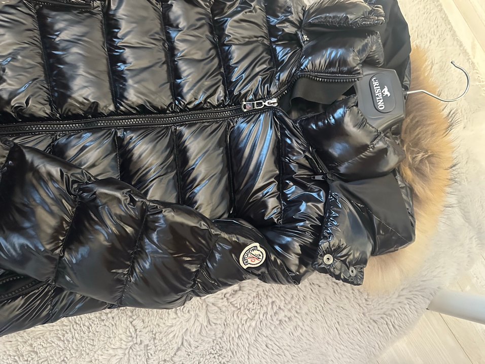 Parlak Siyah Kürklü Kadın Kış Montu - Görsel 5