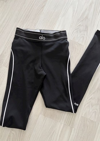 Alo yoga tayt&bra takım - Görsel 4