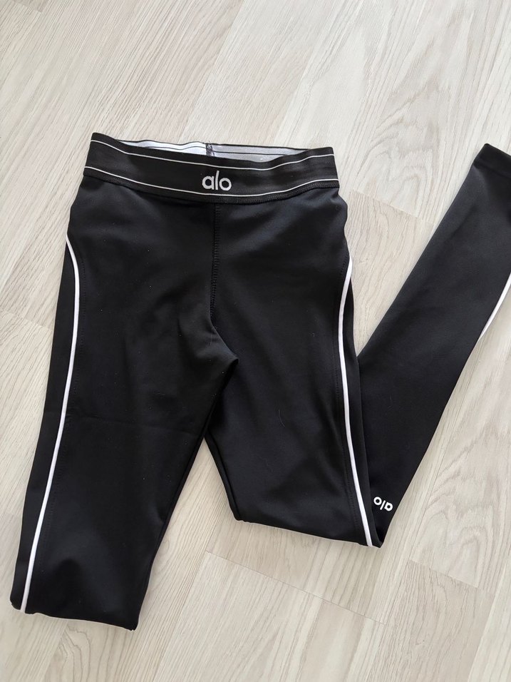 Alo yoga tayt&bra takım - Görsel 4