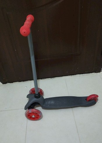 Kırmızı Çocuk Scooterı - Görsel 3