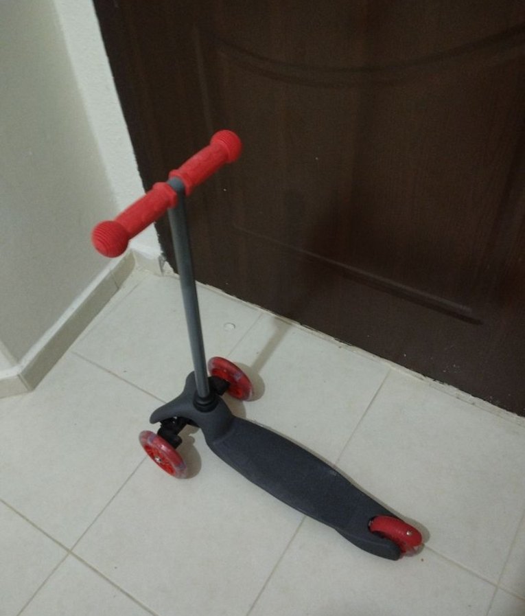 Kırmızı Çocuk Scooterı - Görsel 2