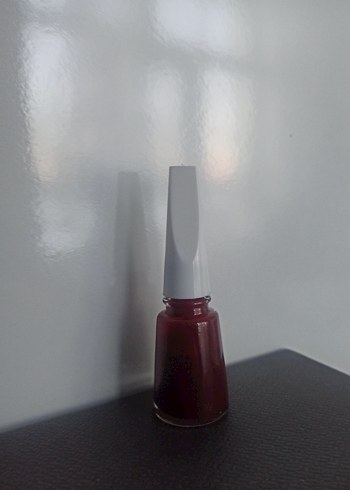 Bordo Renkli Oje - Görsel 2