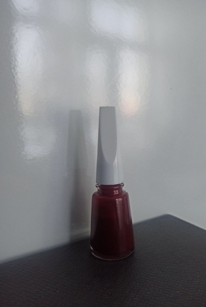 Bordo Renkli Oje - Görsel 2