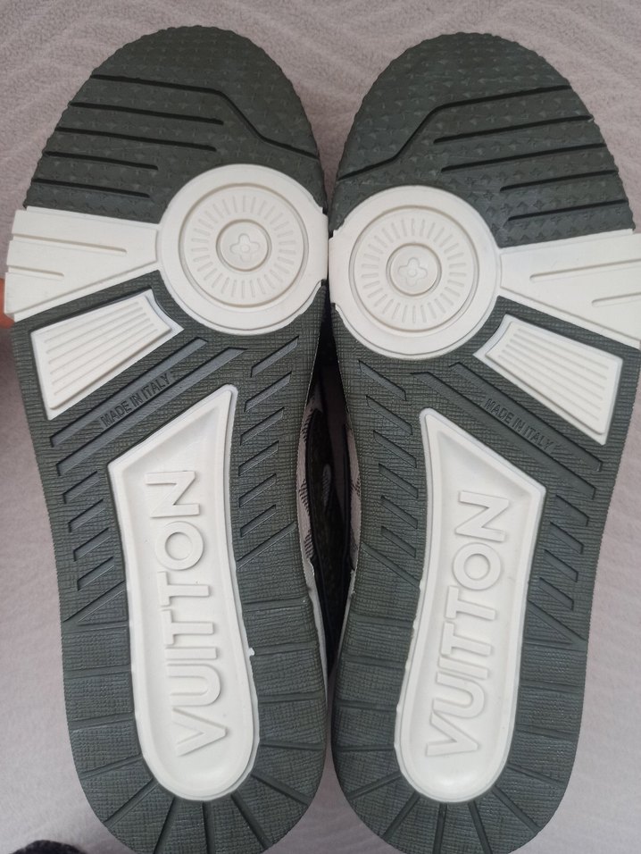 Louis Vuitton kadın spor ayakkabı - Görsel 3