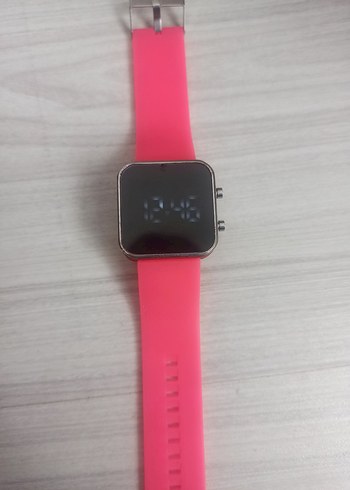 Pembe Kadın Saat - Görsel 3