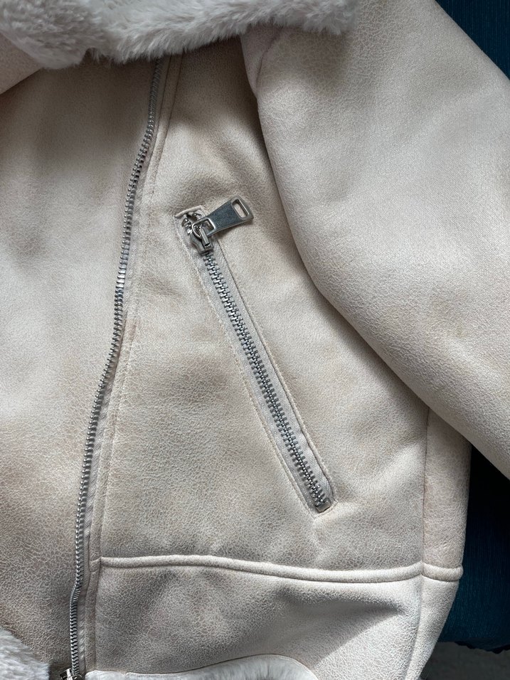 Gri Süet Kadın Kaban, Kürklü, Günlük - Görsel 3