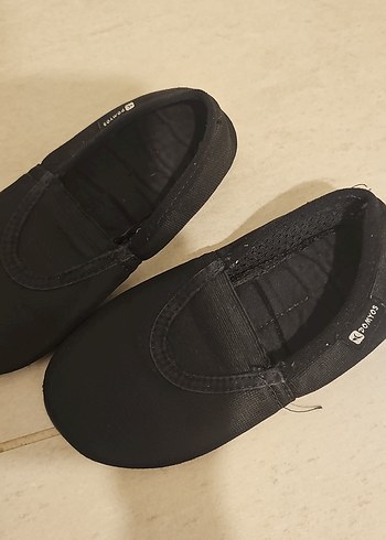 25 Beden Çocuk Siyah jimnastik ayakkabısı